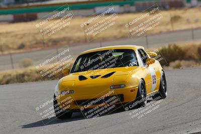 media/Feb-22-2025-Team Topak Racing (Sat) [[cb57a51a40]]/Intermediate Low1/Turns 2 and 4/